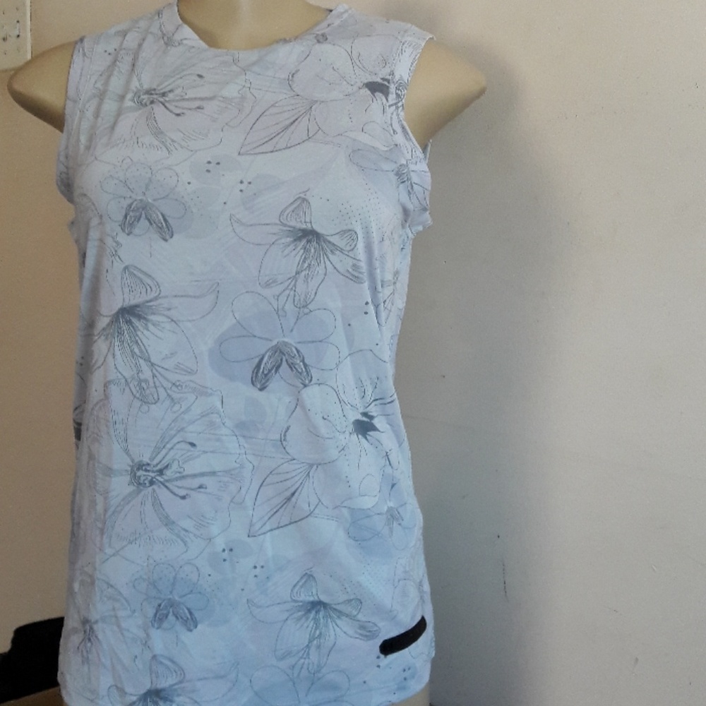 New Under Armour Tees